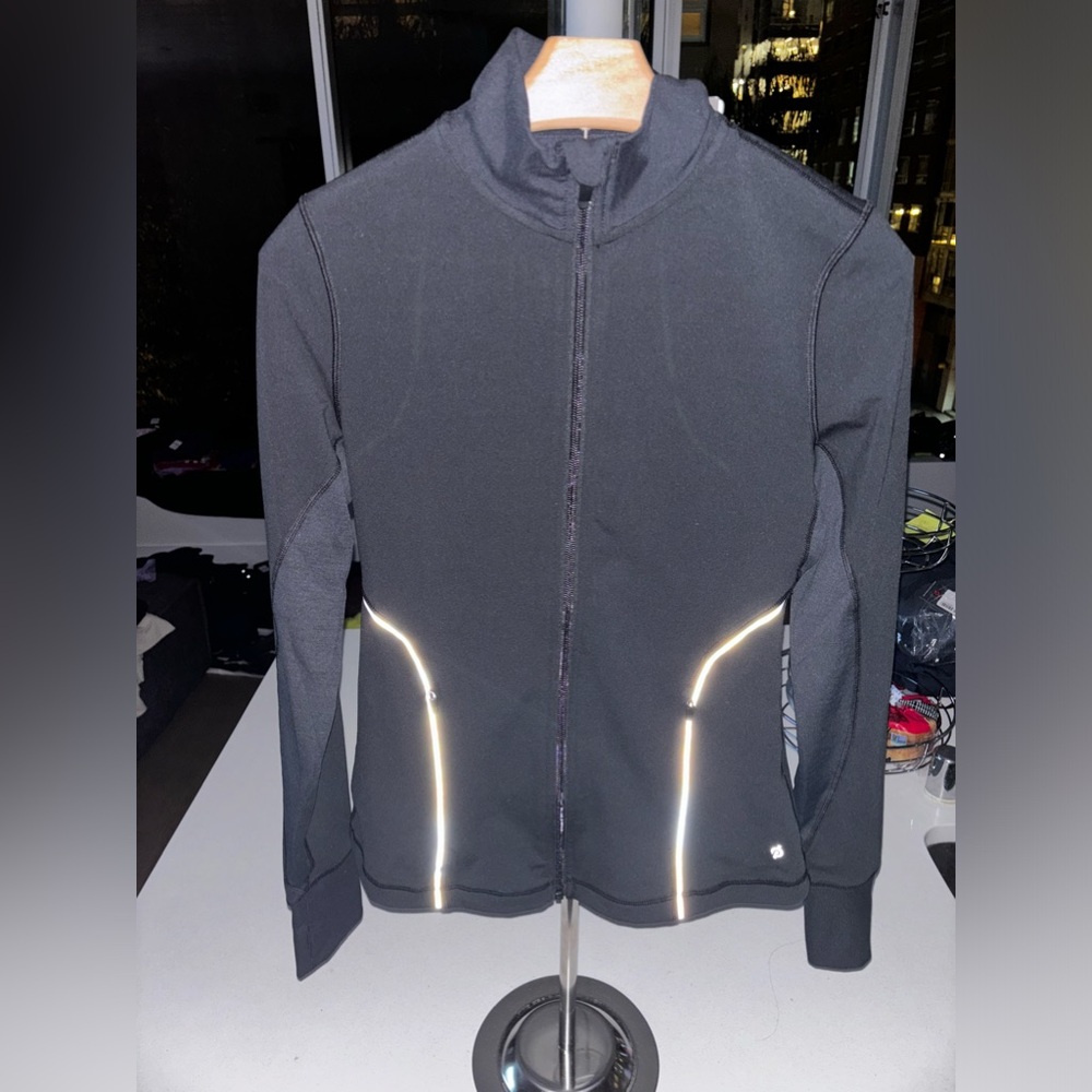 Peloton Cadent Run Jacket - Picture 5 of 7